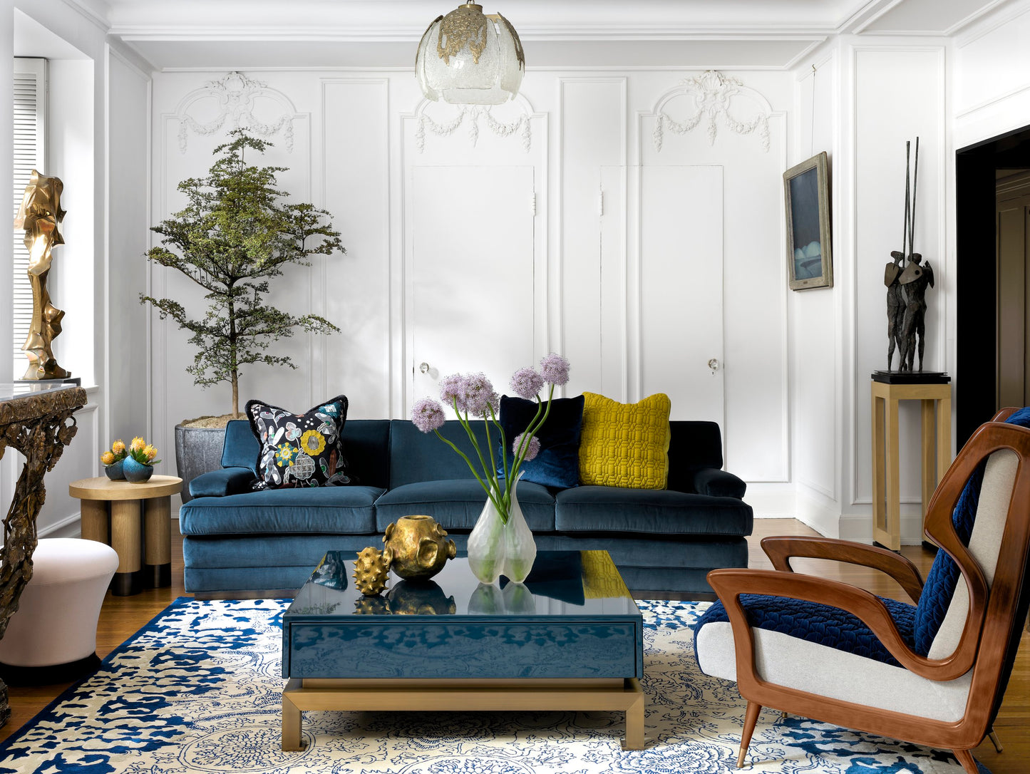 Alcyone Plinth Sofa