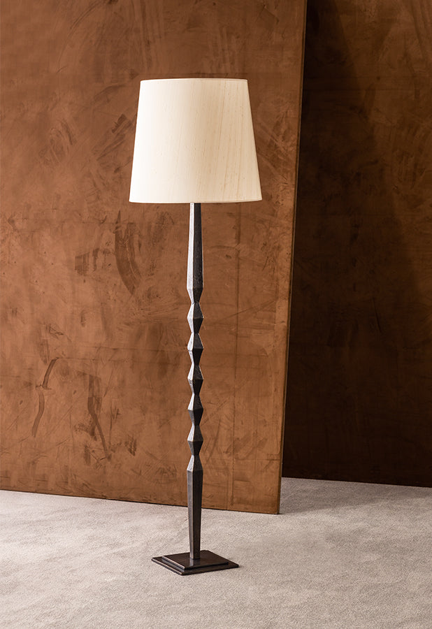 AMADEO FLOOR LAMP