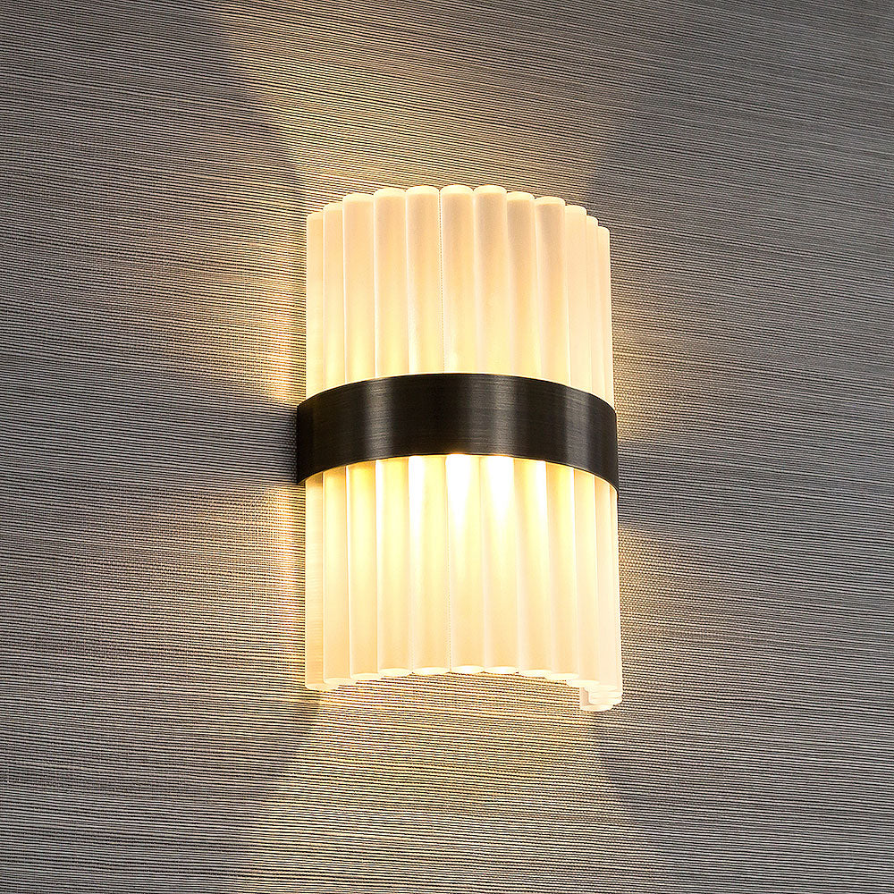 Curzon Street Wall Light in Frosted