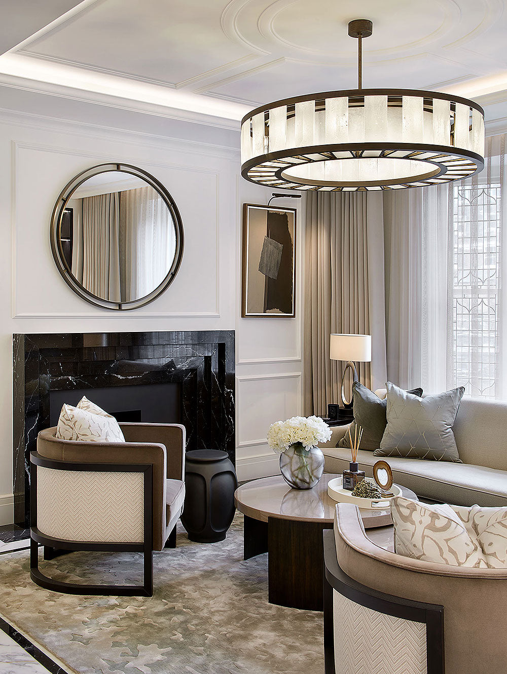 Facet Chandelier Round