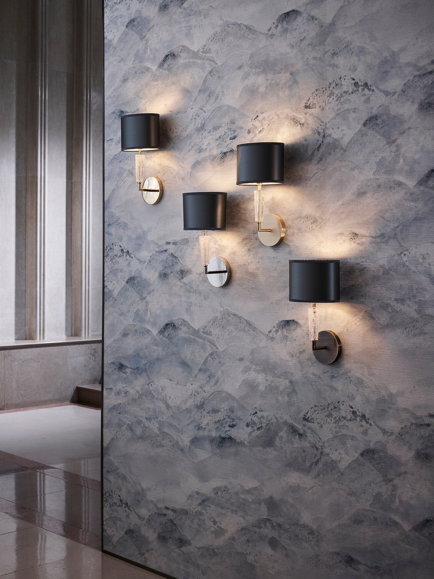 Nilssen Wall Light in Polished Gold
