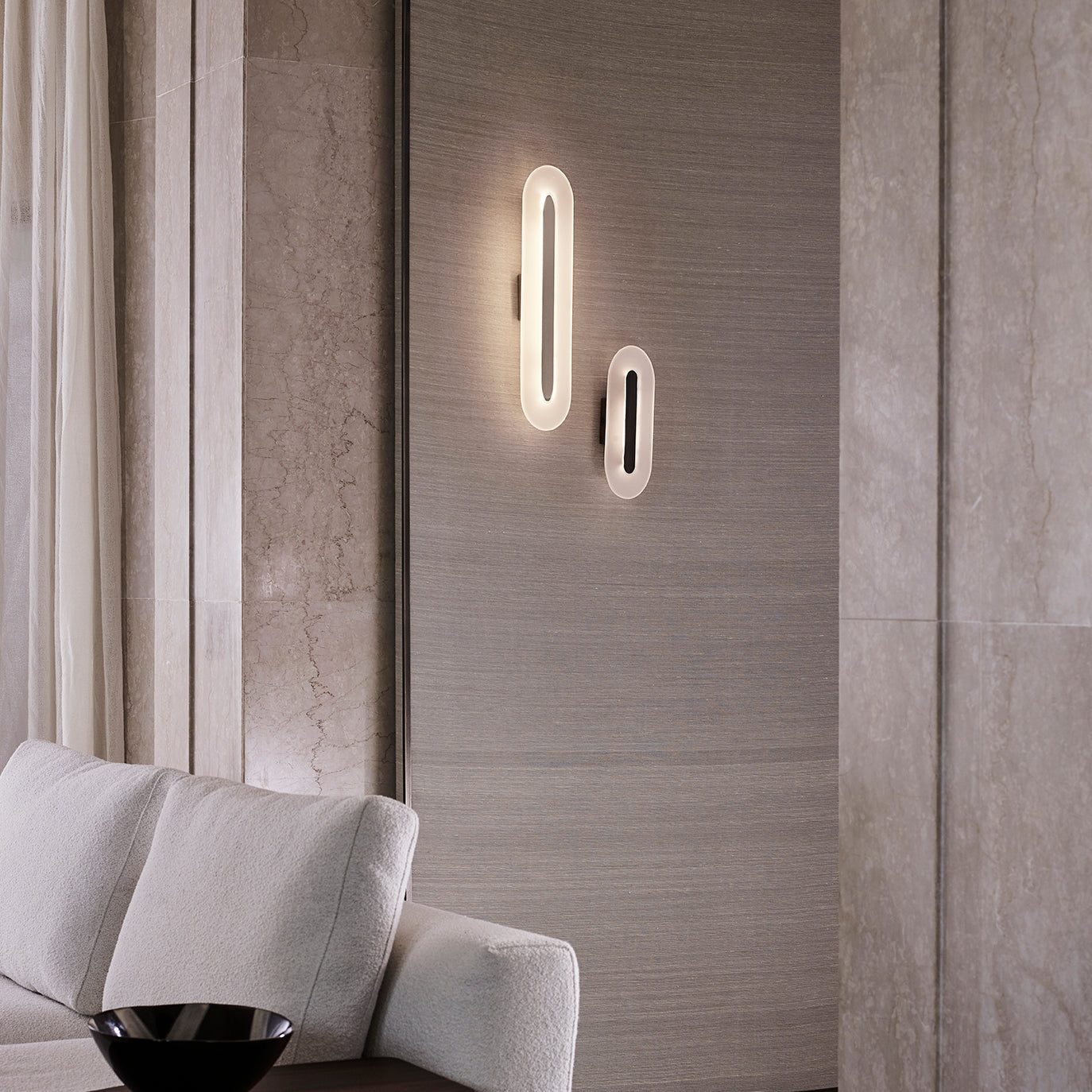 Elisabetta Wall Light Small in Brushed Bronze