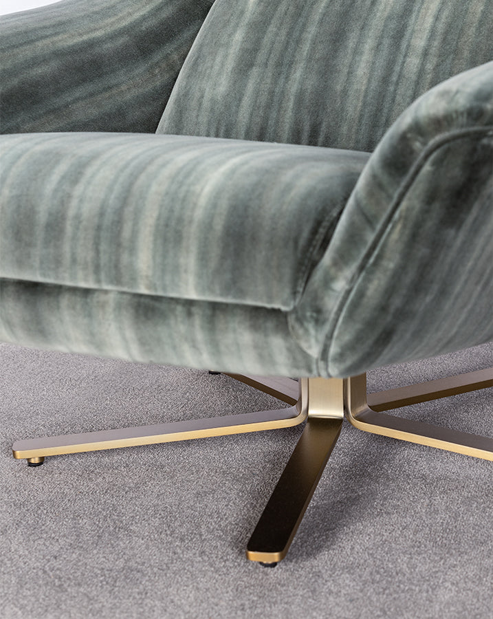 DON DIDRIK ARMCHAIR