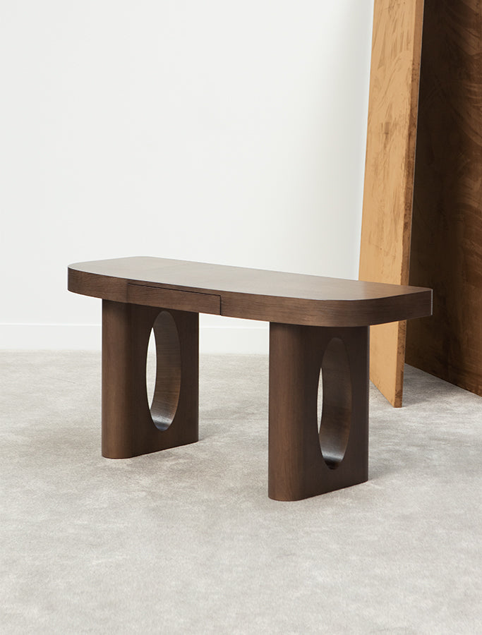 TAXCO I DESK