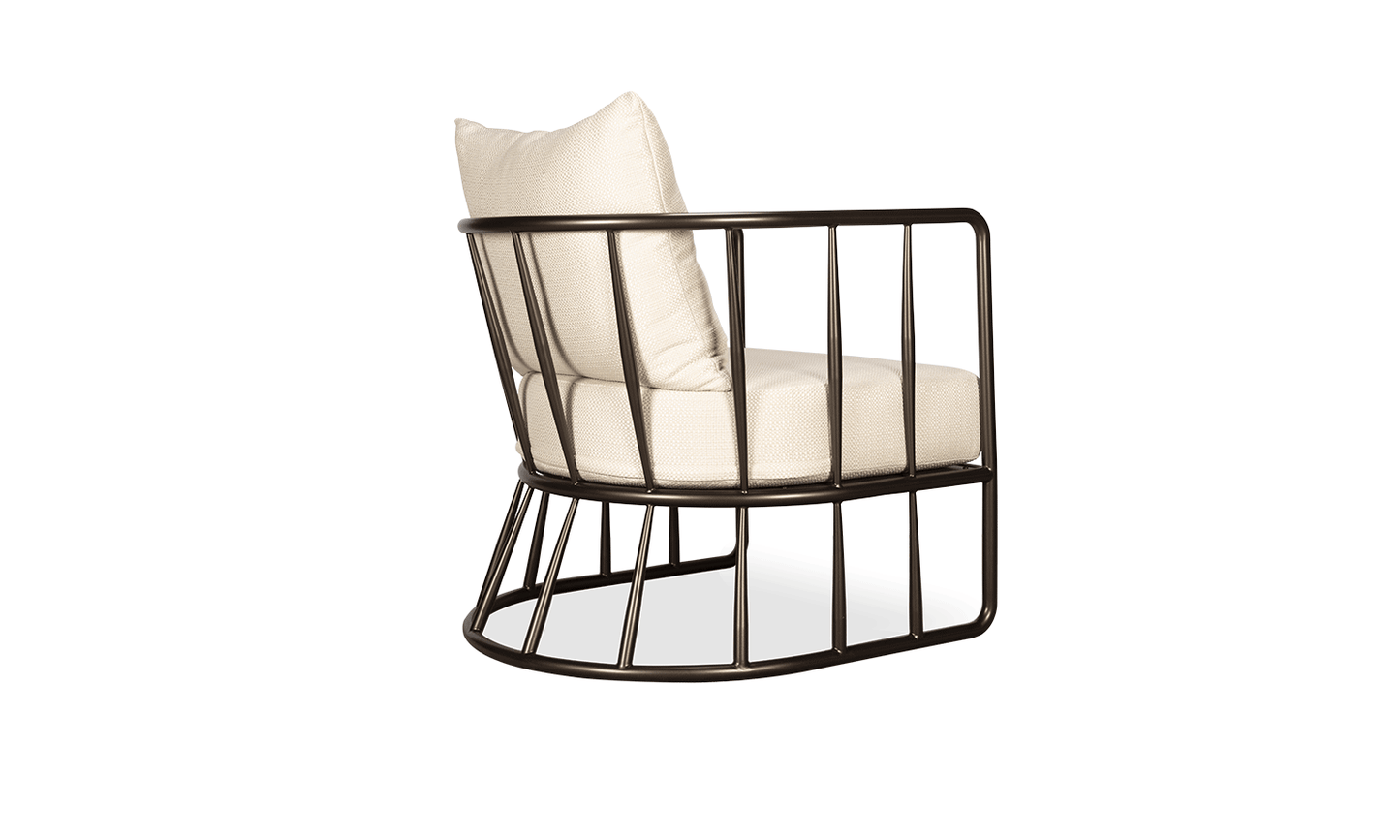WINDSOR LOUNGE CHAIR