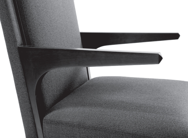 Usse Chair