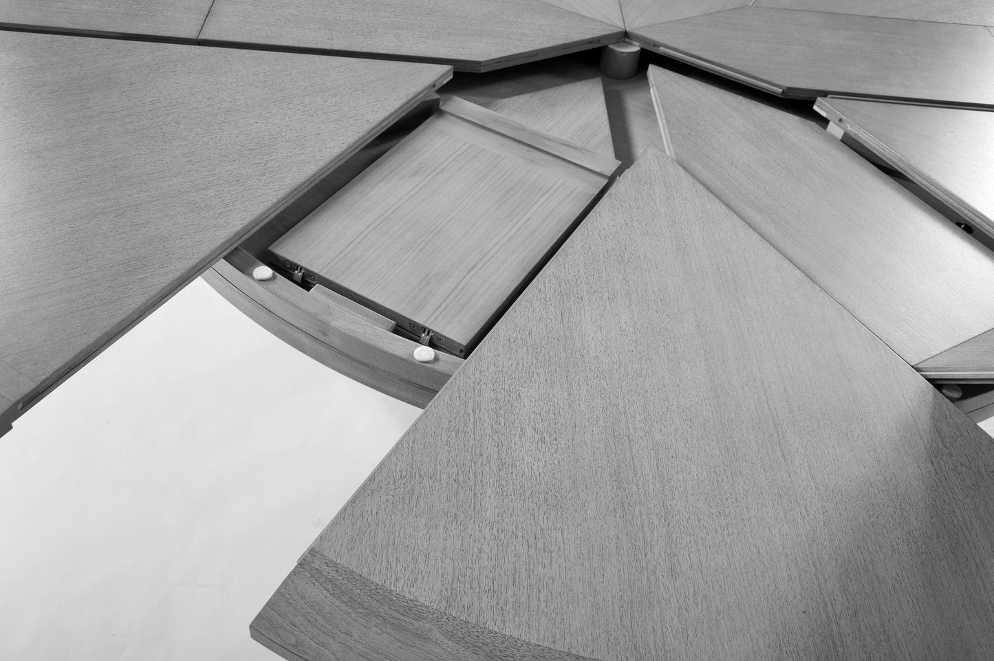Amboise Table