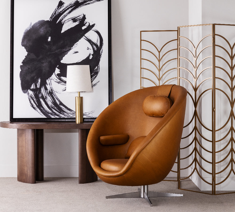 AGATHON ARMCHAIR