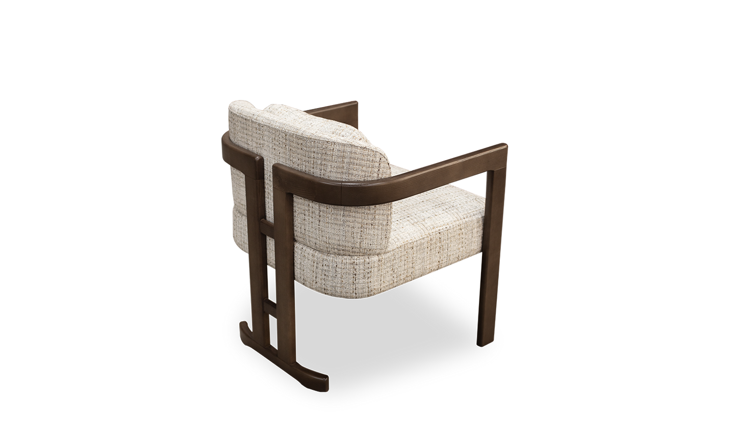 DOROTEA LOUNGE CHAIR