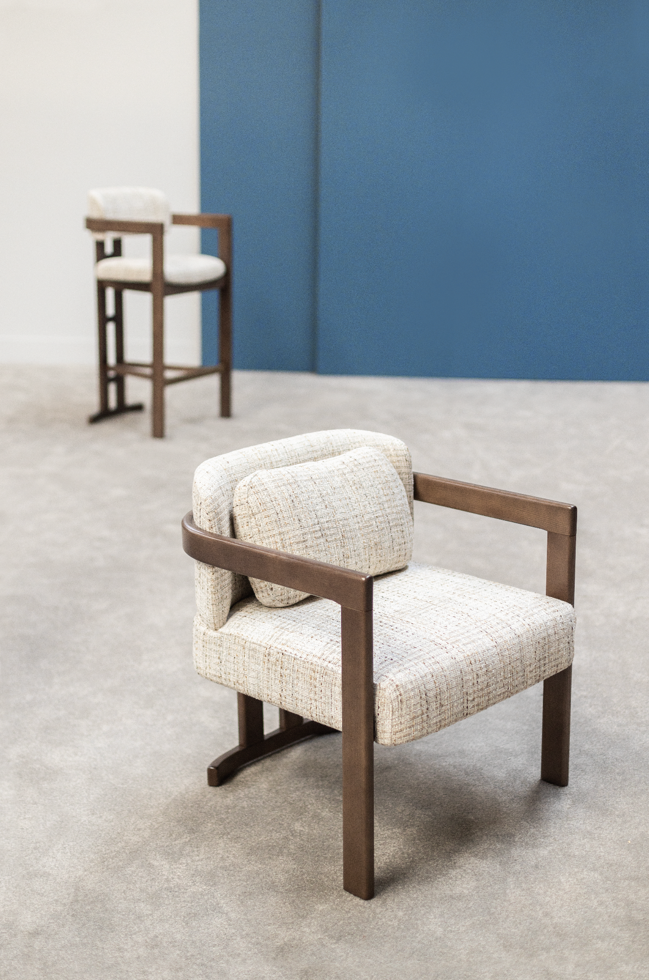 DOROTEA LOUNGE CHAIR