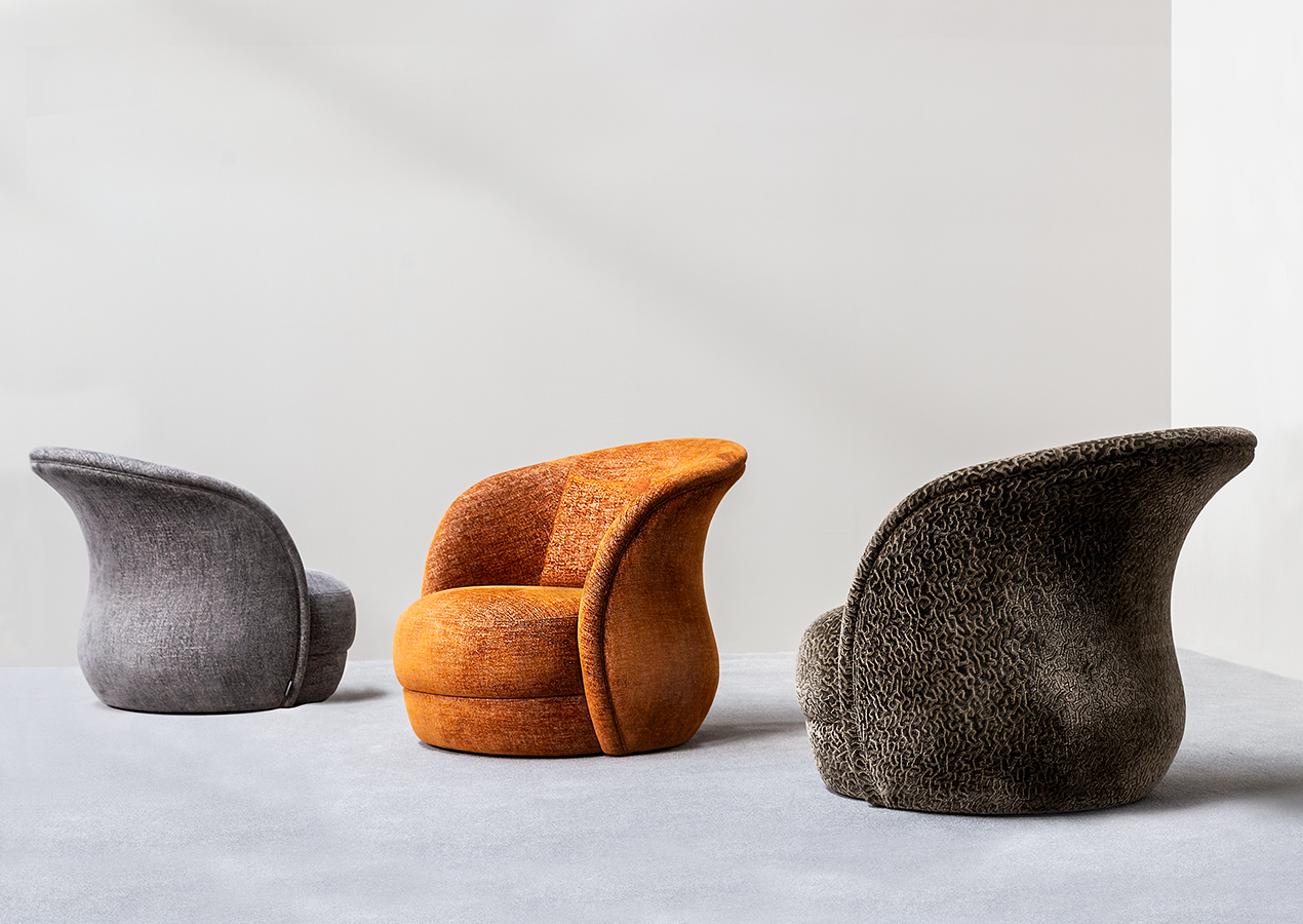 LAURA ARMCHAIR