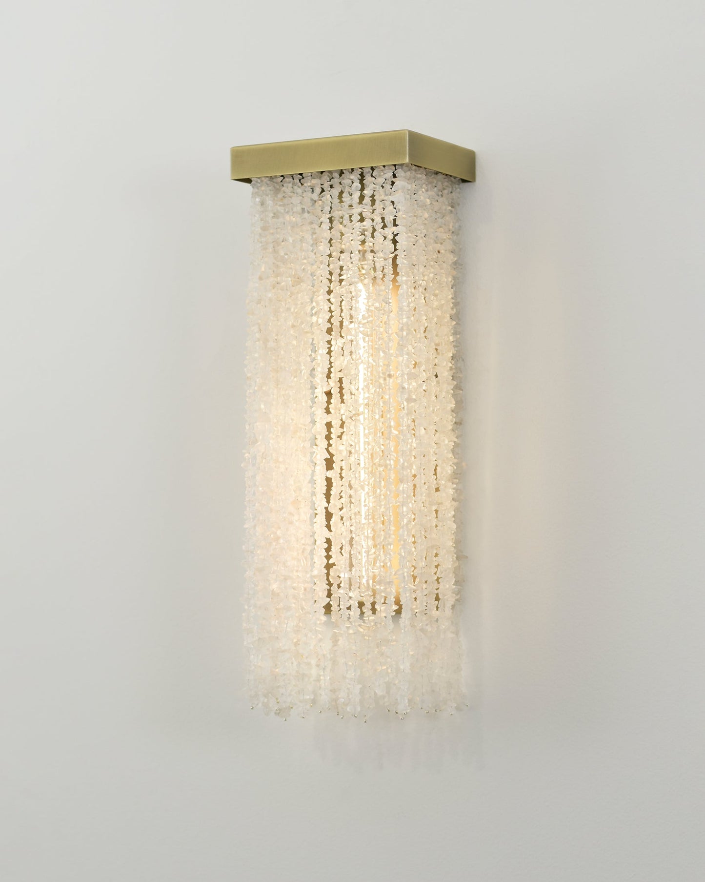 Manhattan 24 " Sconce