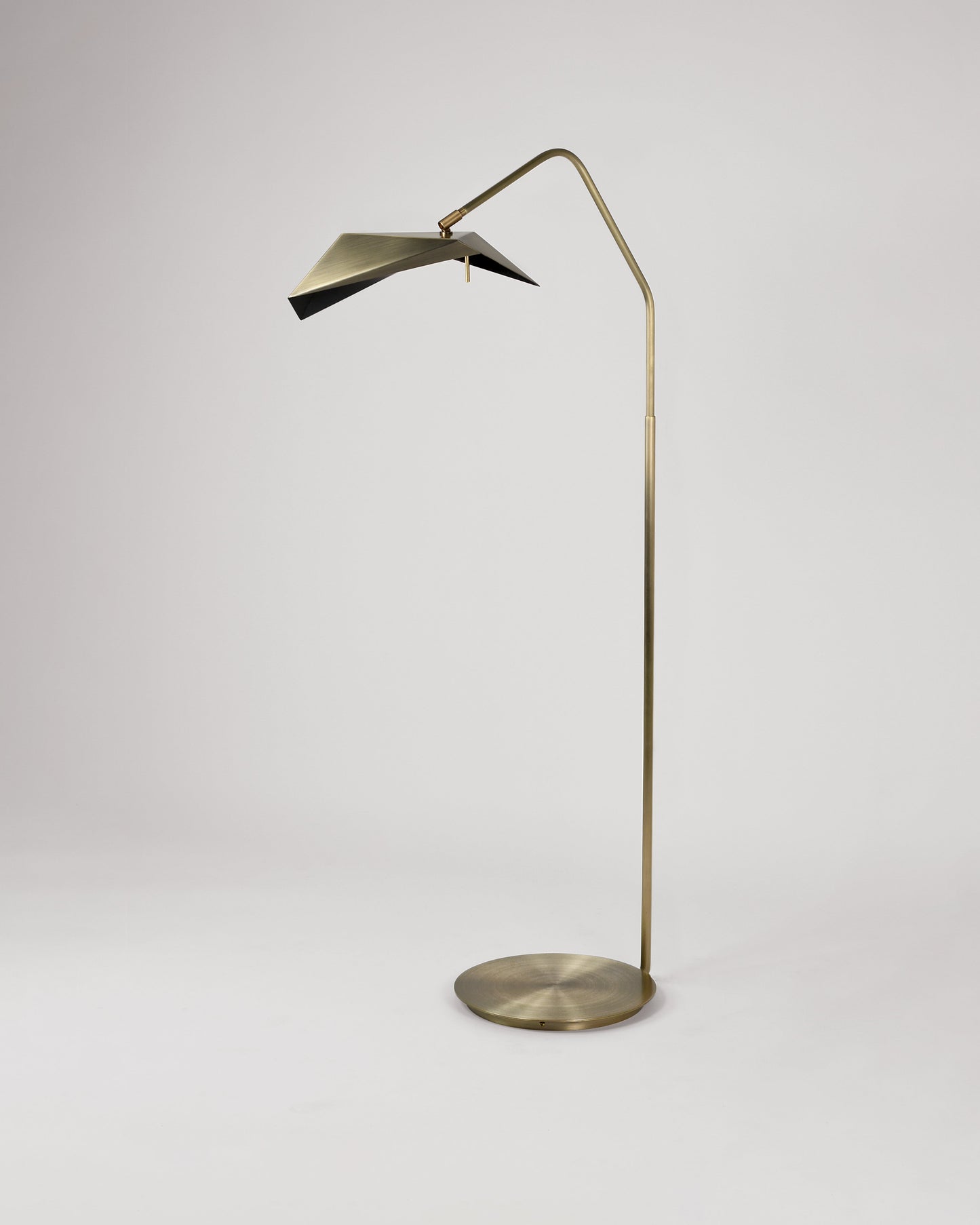 Volar Floor Lamp