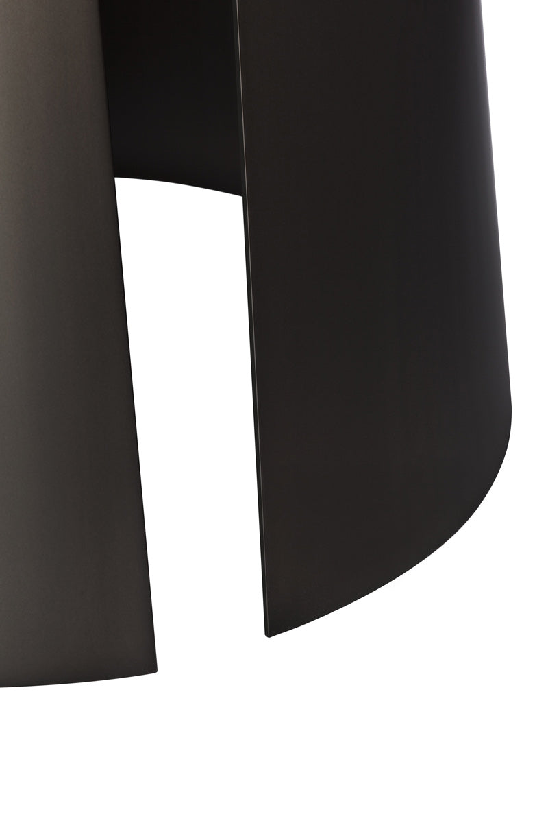 Fuego Round Dining Table