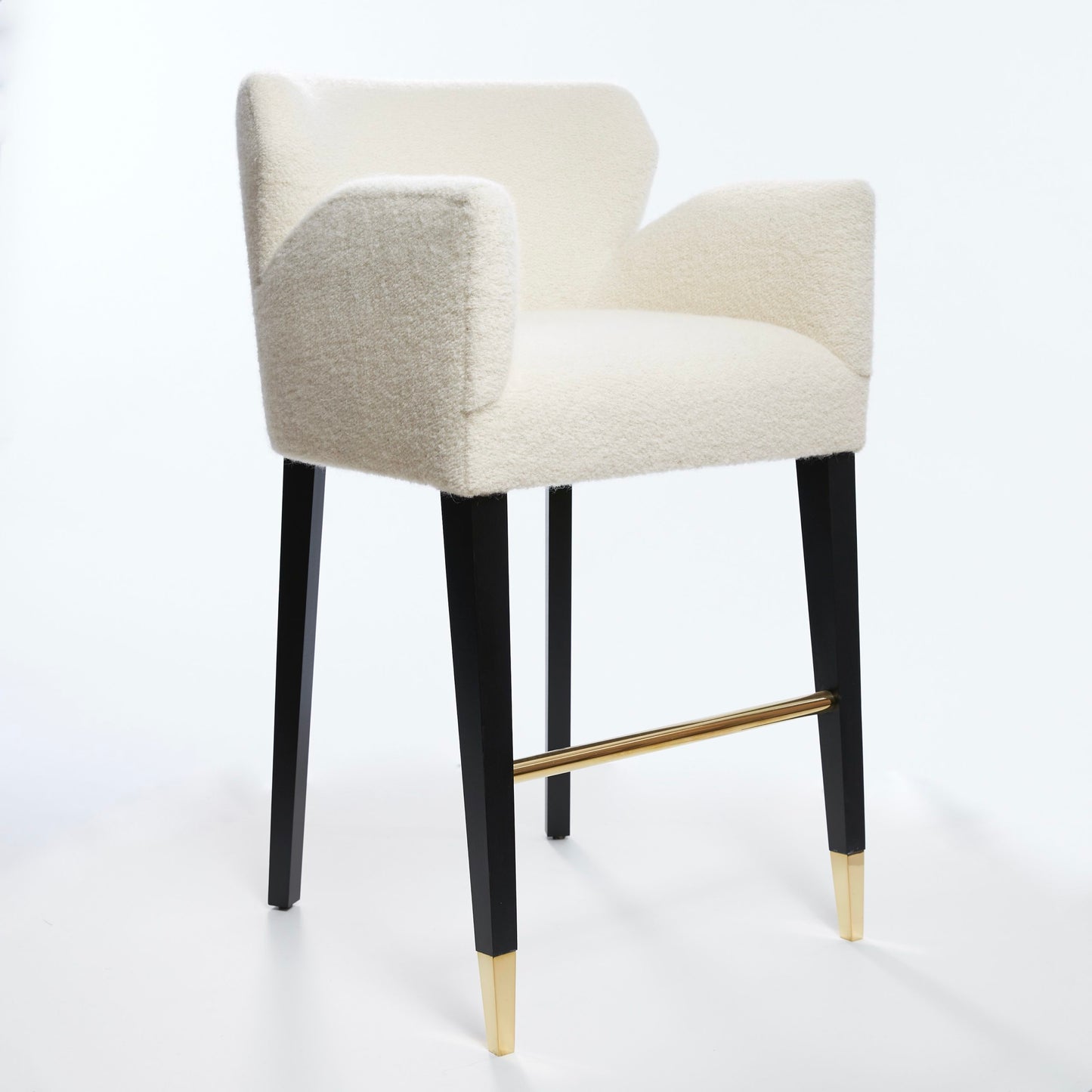 Eos Swivel Lounge Chair