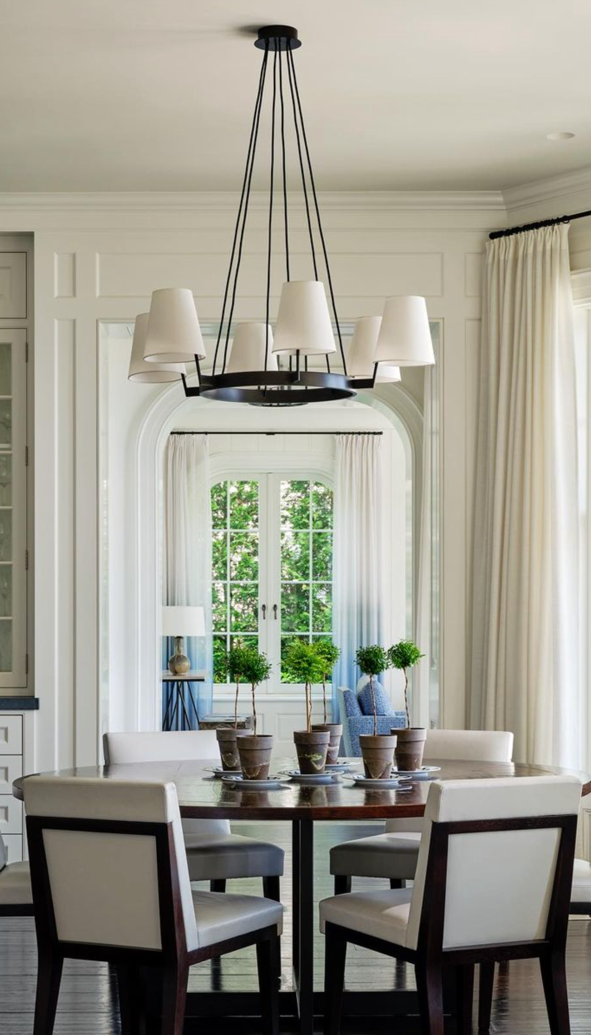 Corniche Circular Chandelier