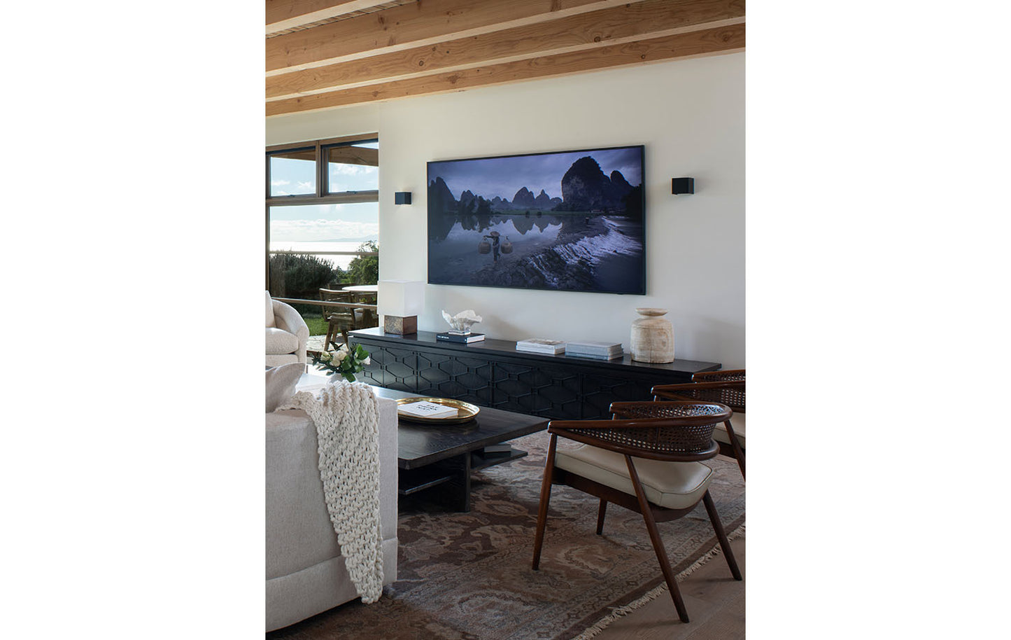 MADDOX CREDENZA
