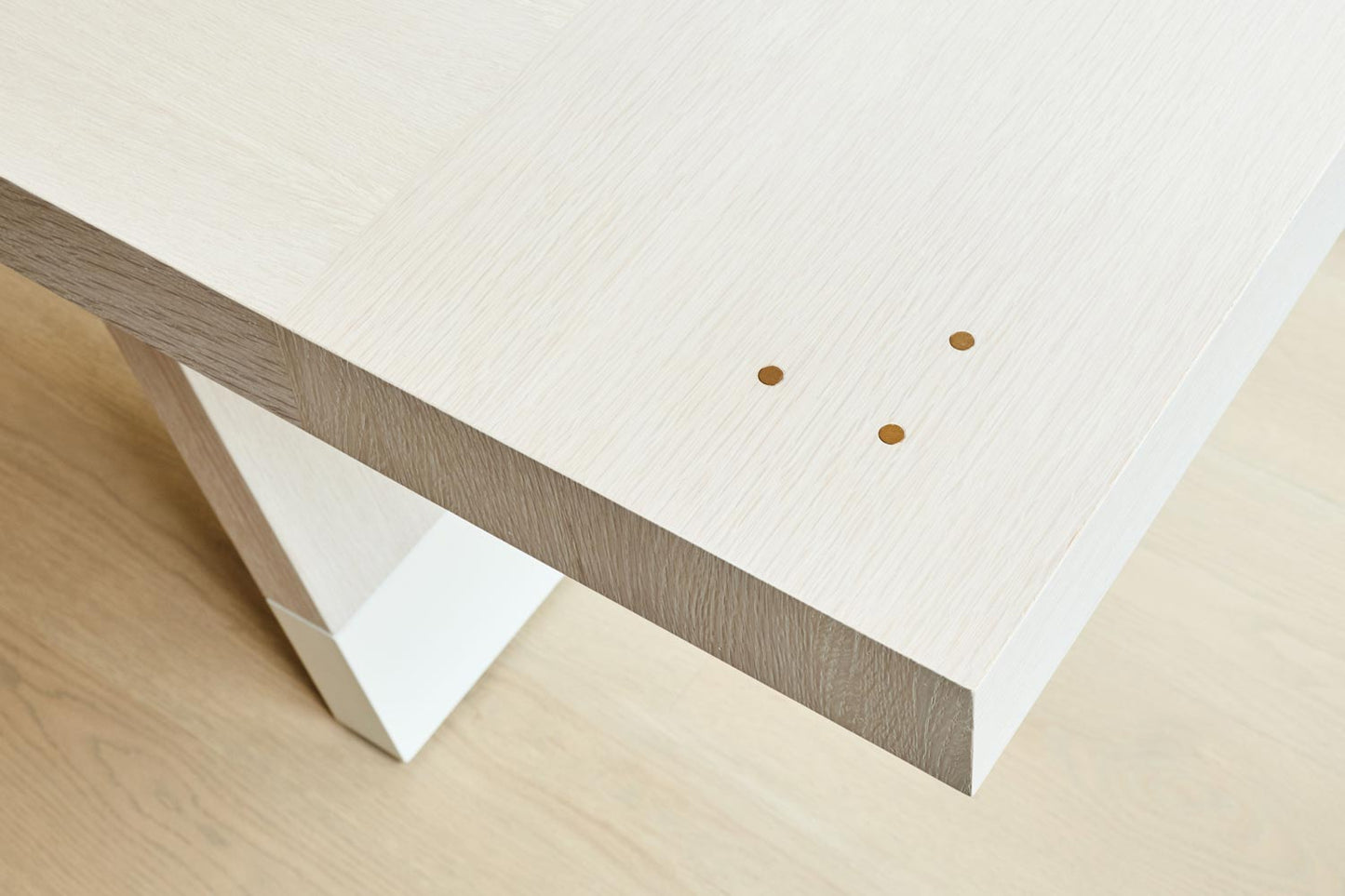 NOBU DINING TABLE