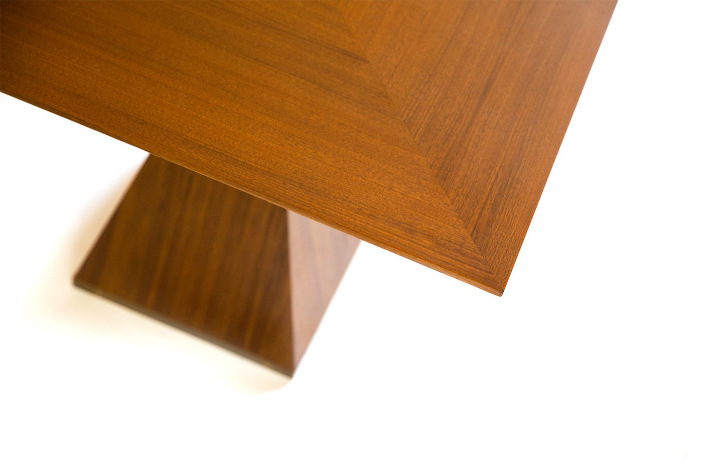 STARK GAME TABLE