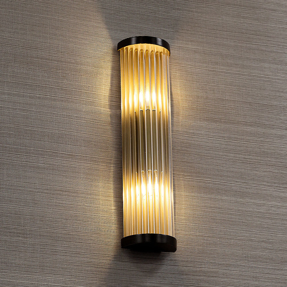 Albany Wall Light Small in Bronze