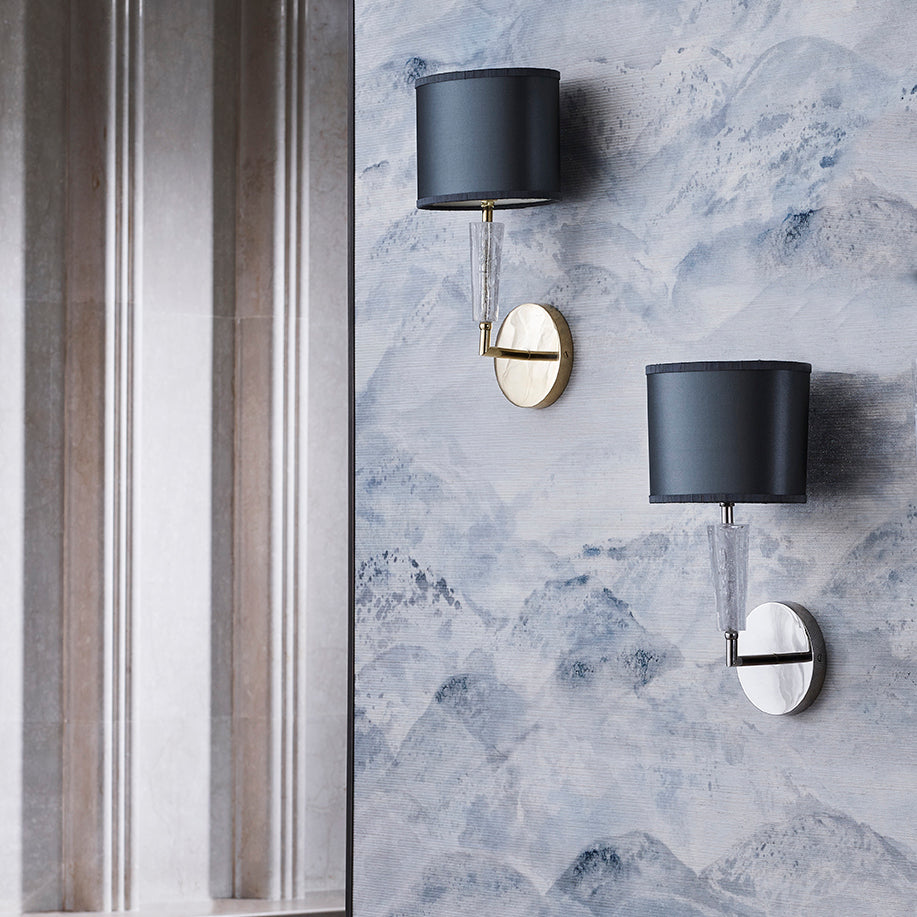 Nilssen Wall Light in Brushed Bronze