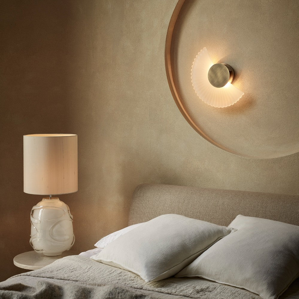 Waltz Lamp in Clear