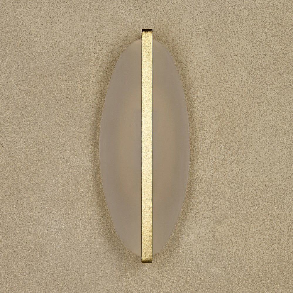 Monarch Wall Light in Satin
