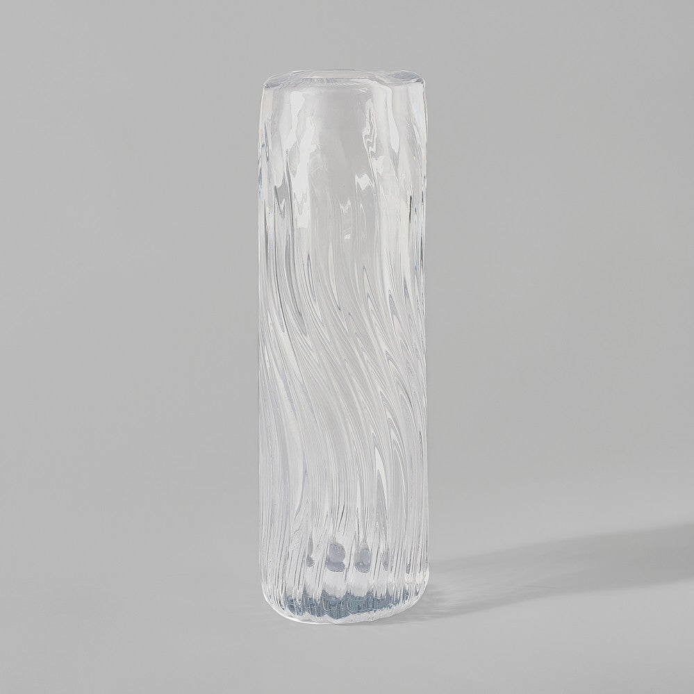 Wave Vase in Clear