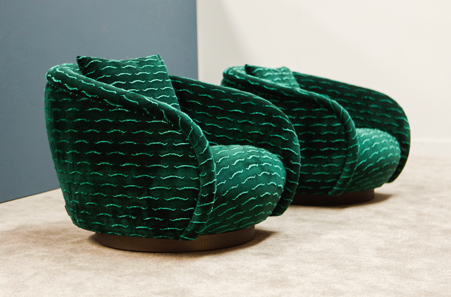 OLLIE ARMCHAIR