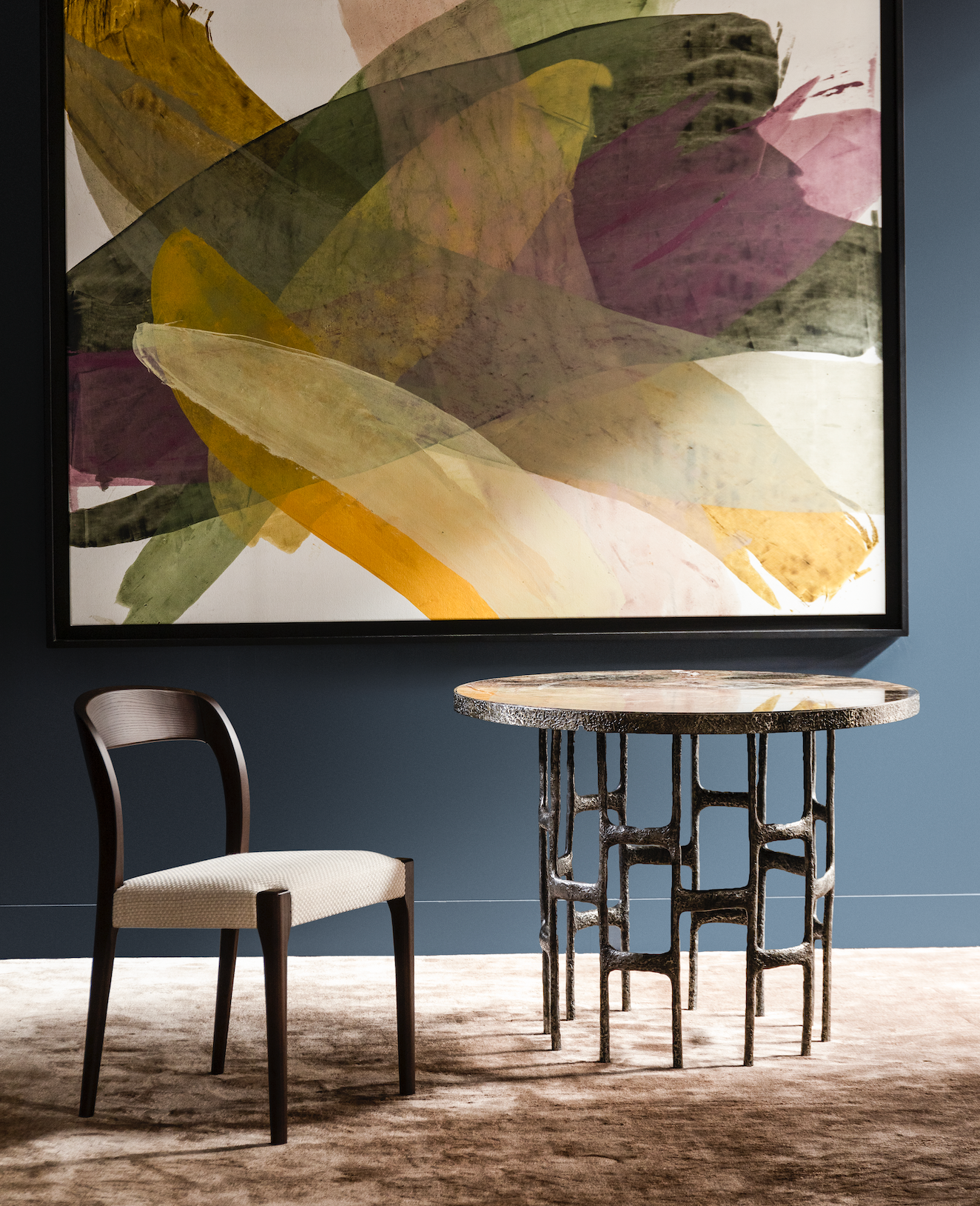 HOFFMAN ROUND DINING