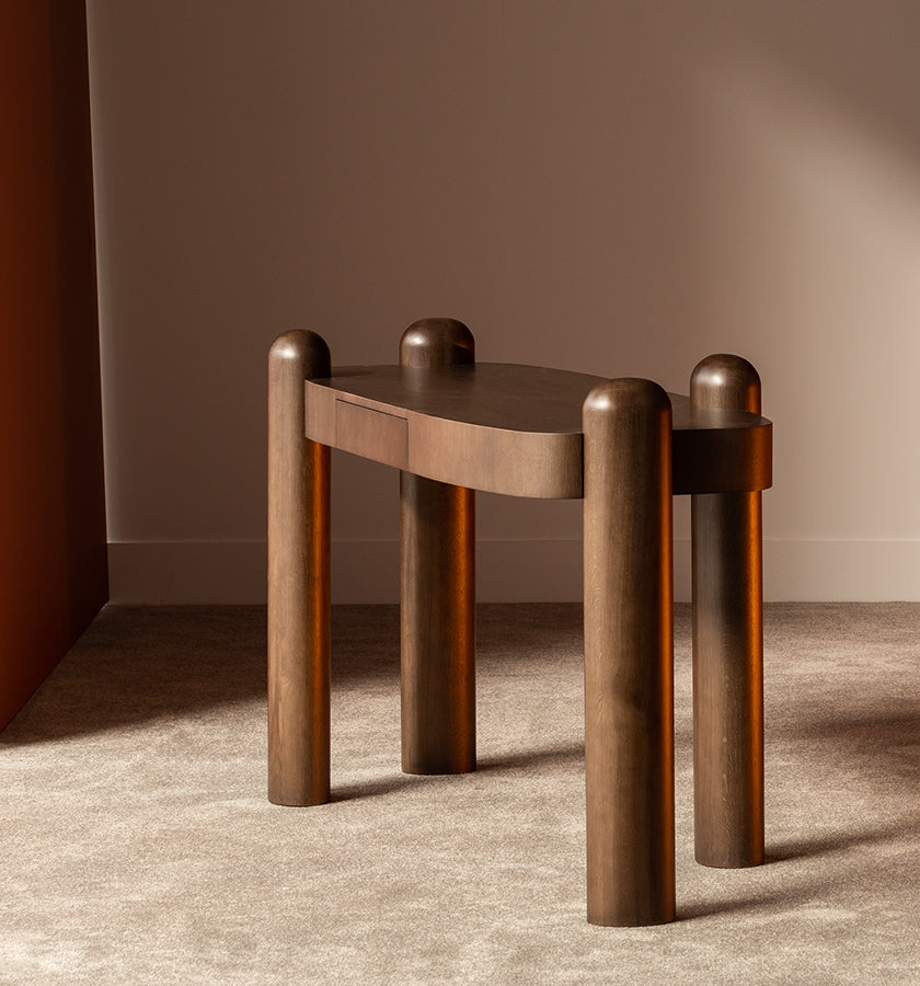 SEVEN DESK/CONSOLE