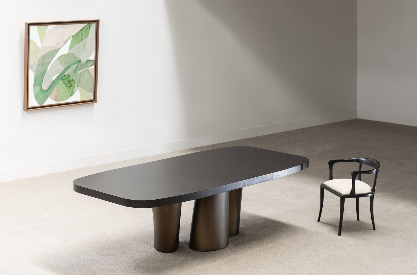 MOGAMBO DINING L