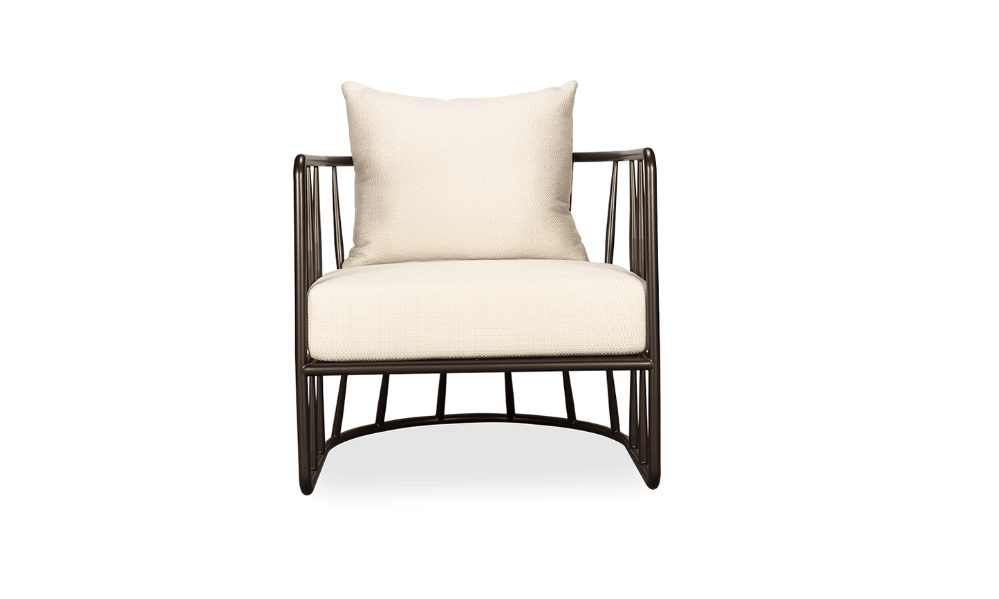 WINDSOR LOUNGE CHAIR