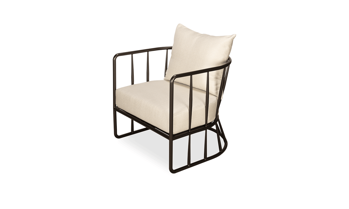 WINDSOR LOUNGE CHAIR