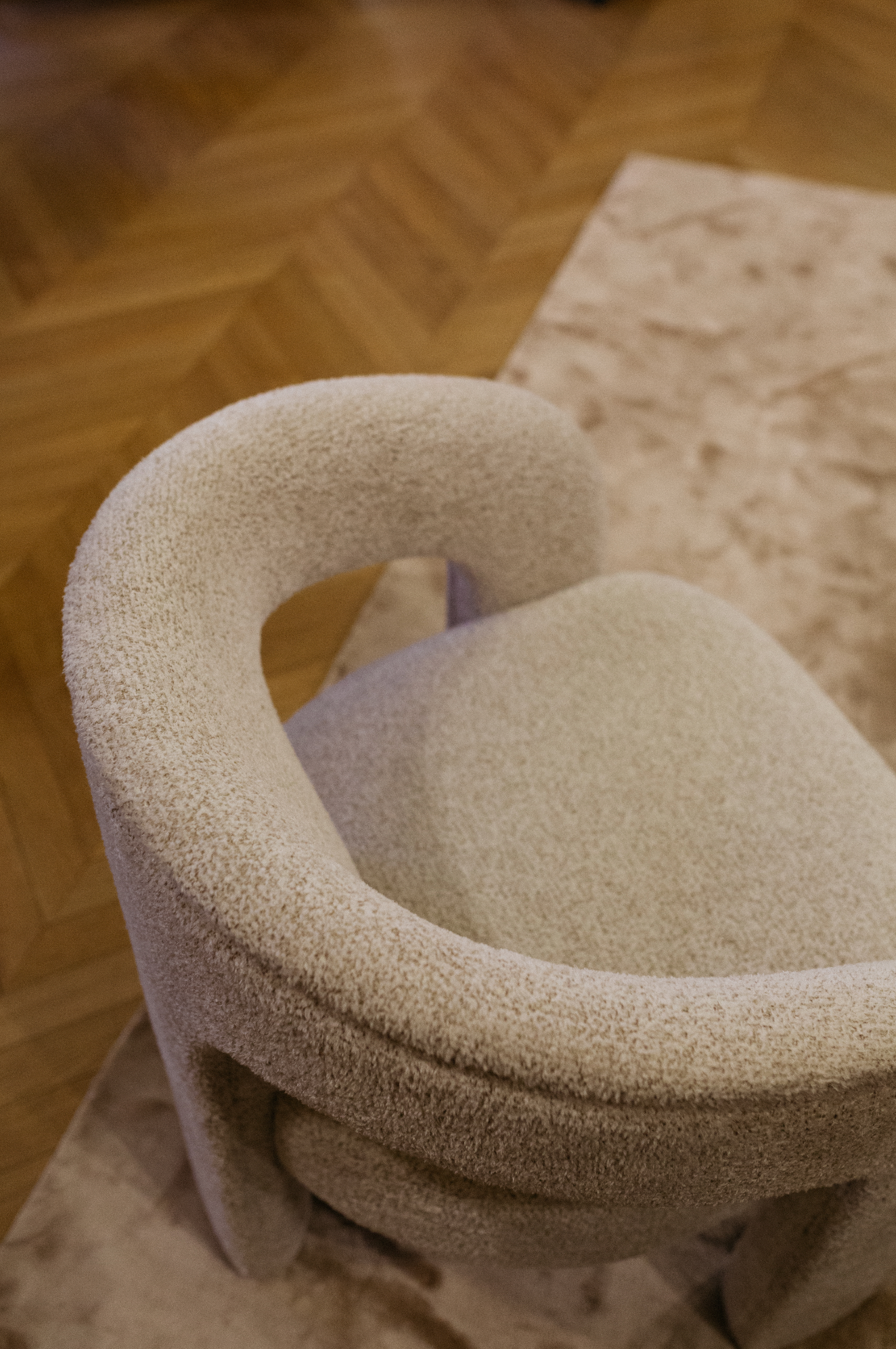 PENNY ARMCHAIR