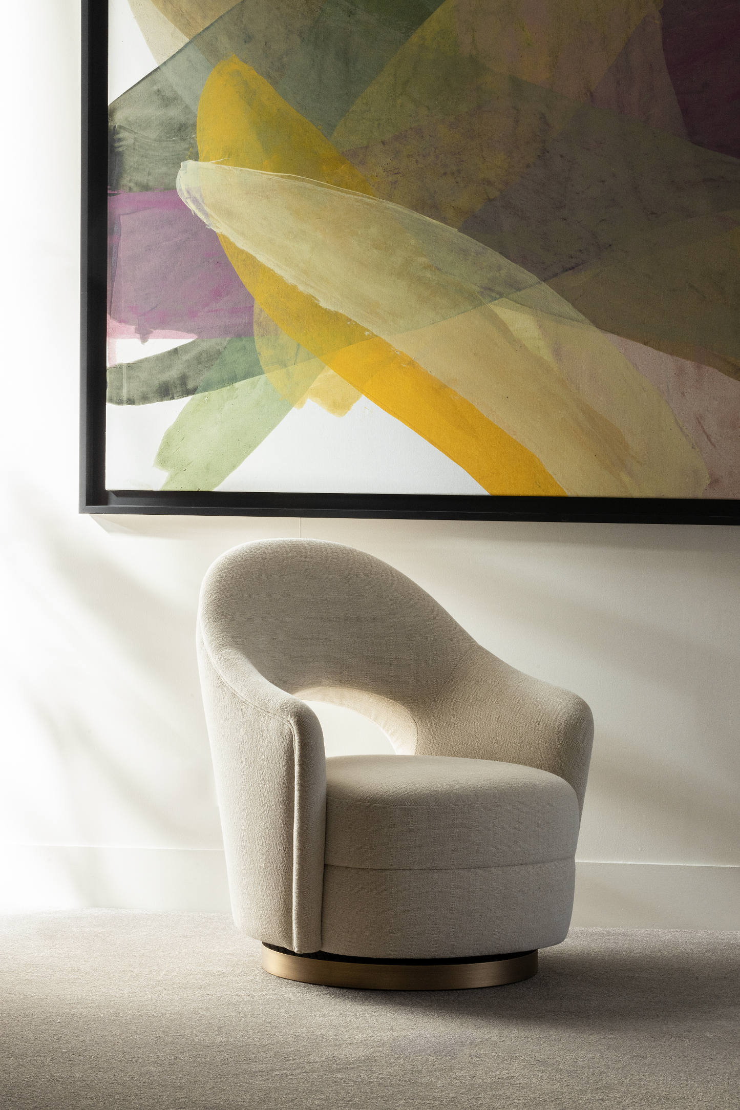 Alba armchair