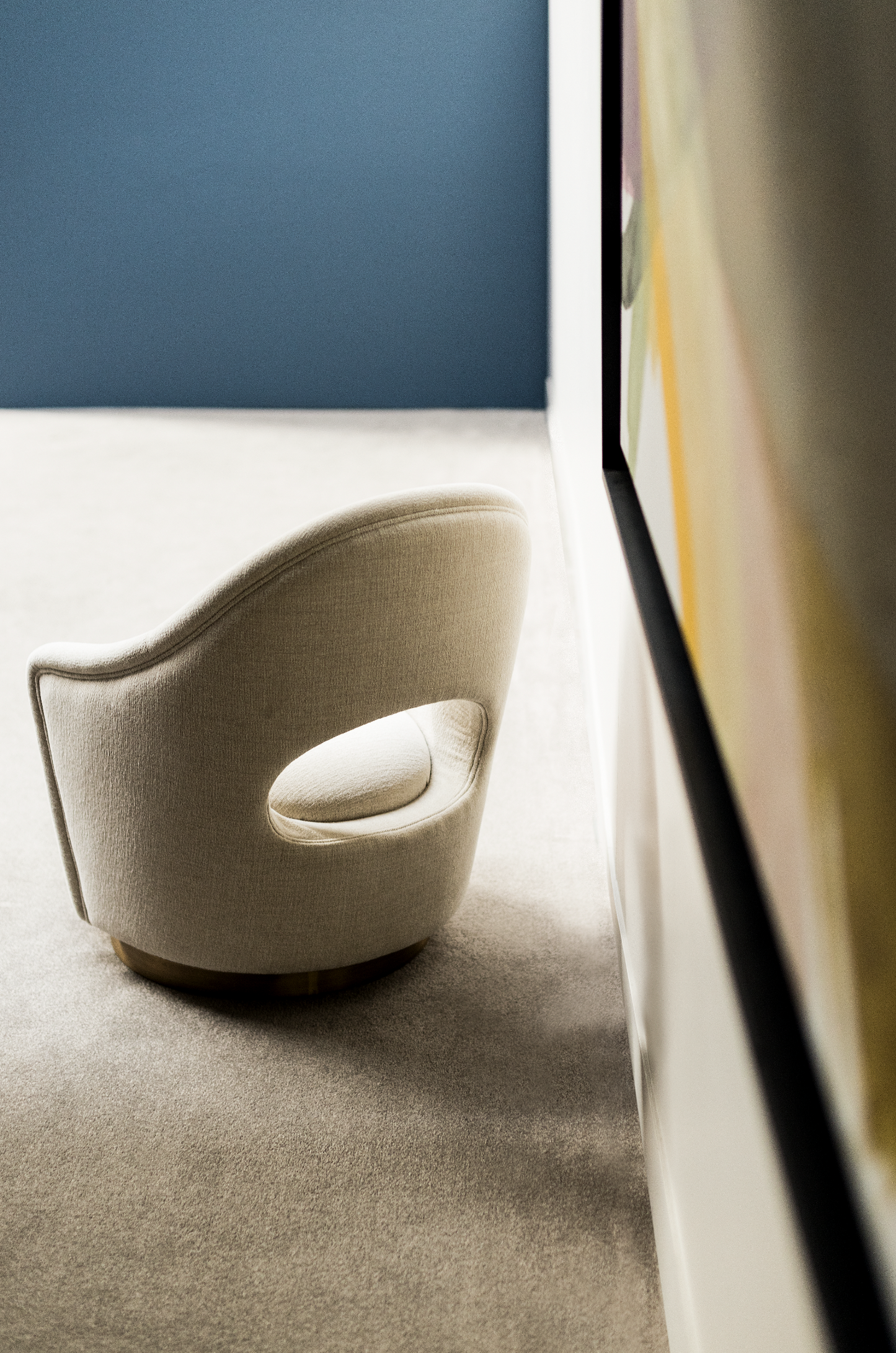 Alba armchair
