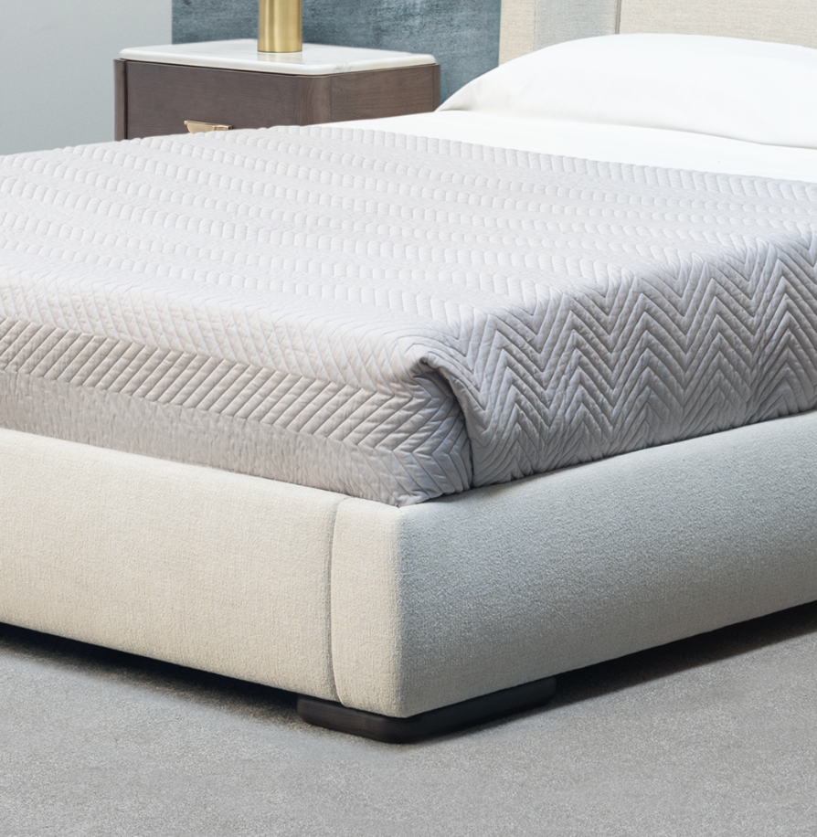 LAZARO BED