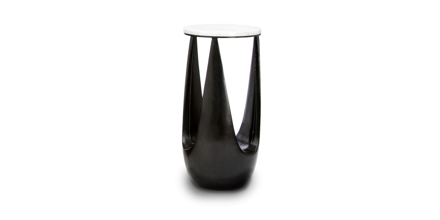 Ulu Cocktail Table