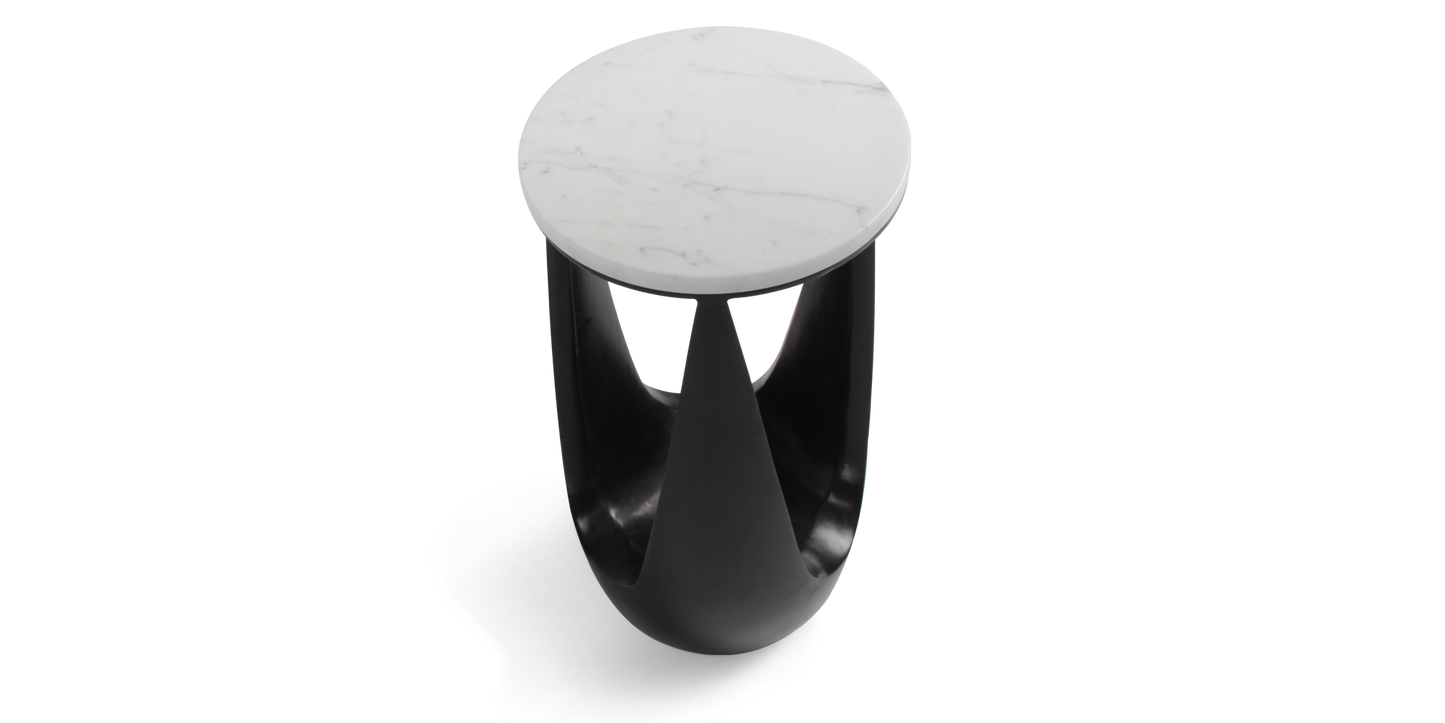 Ulu Cocktail Table