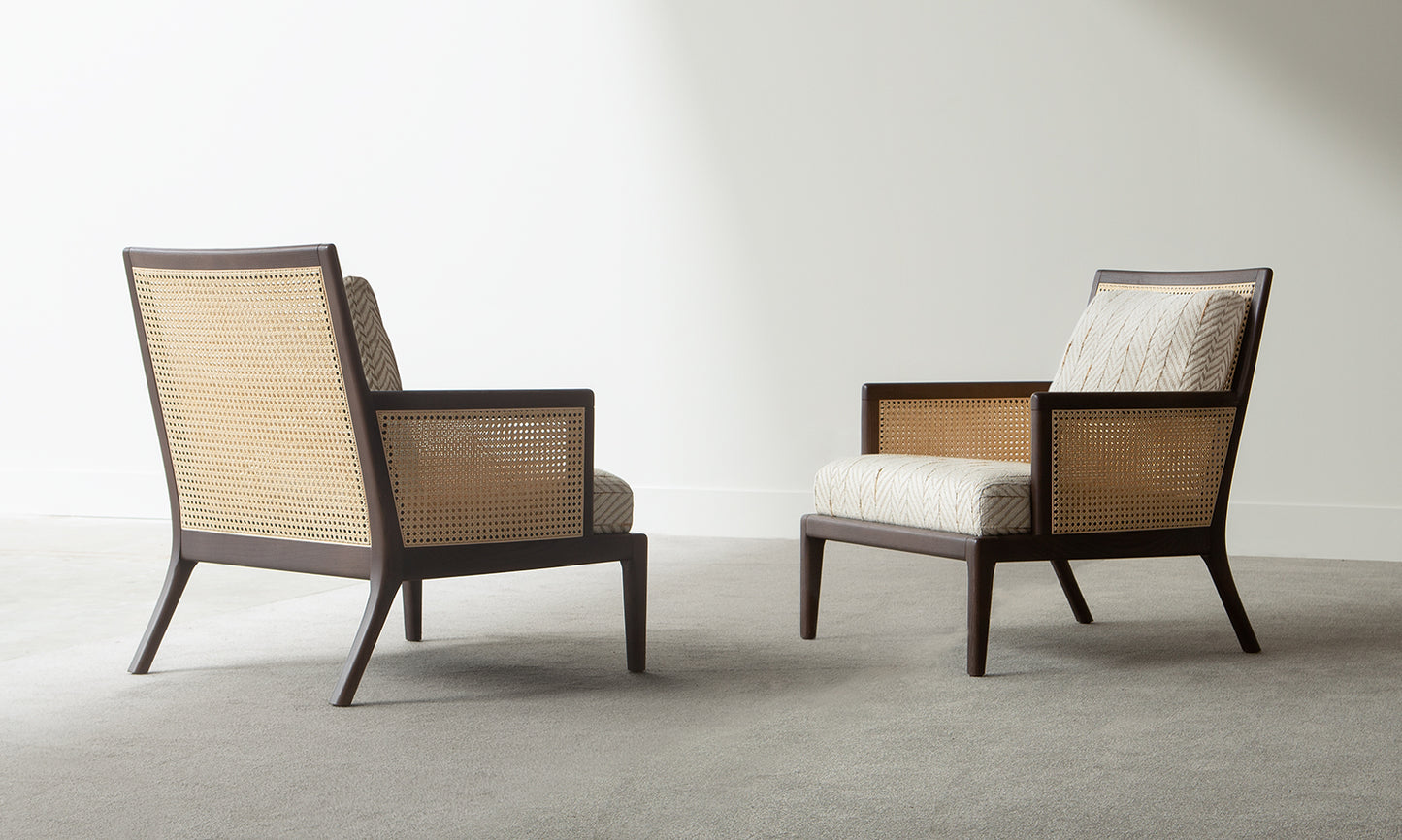 ARTURE ARMCHAIR