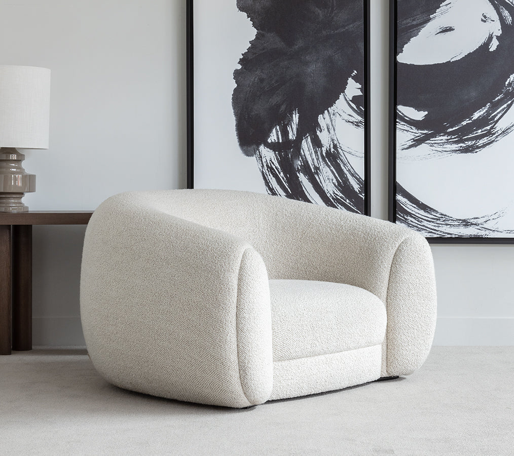 BARNABAS ARMCHAIR