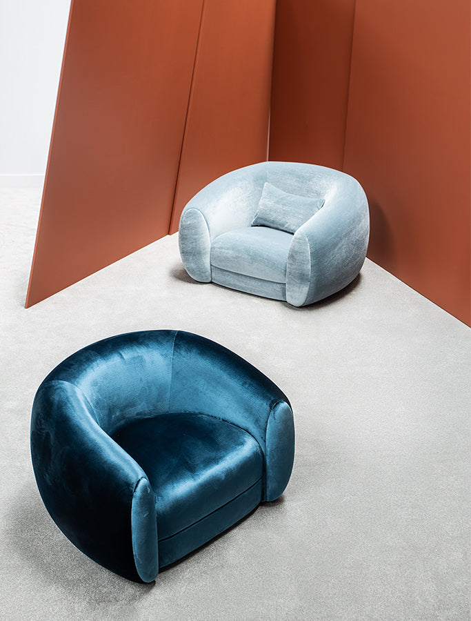 BARNABAS ARMCHAIR