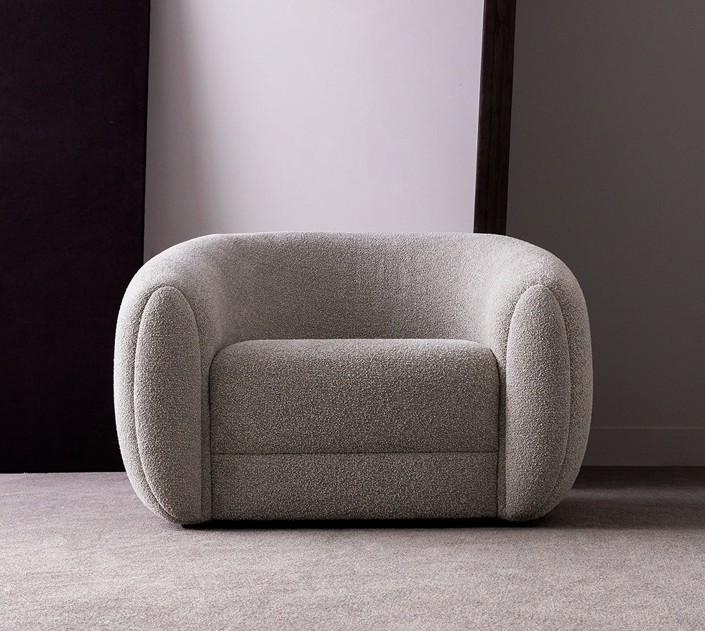 BARNABAS ARMCHAIR