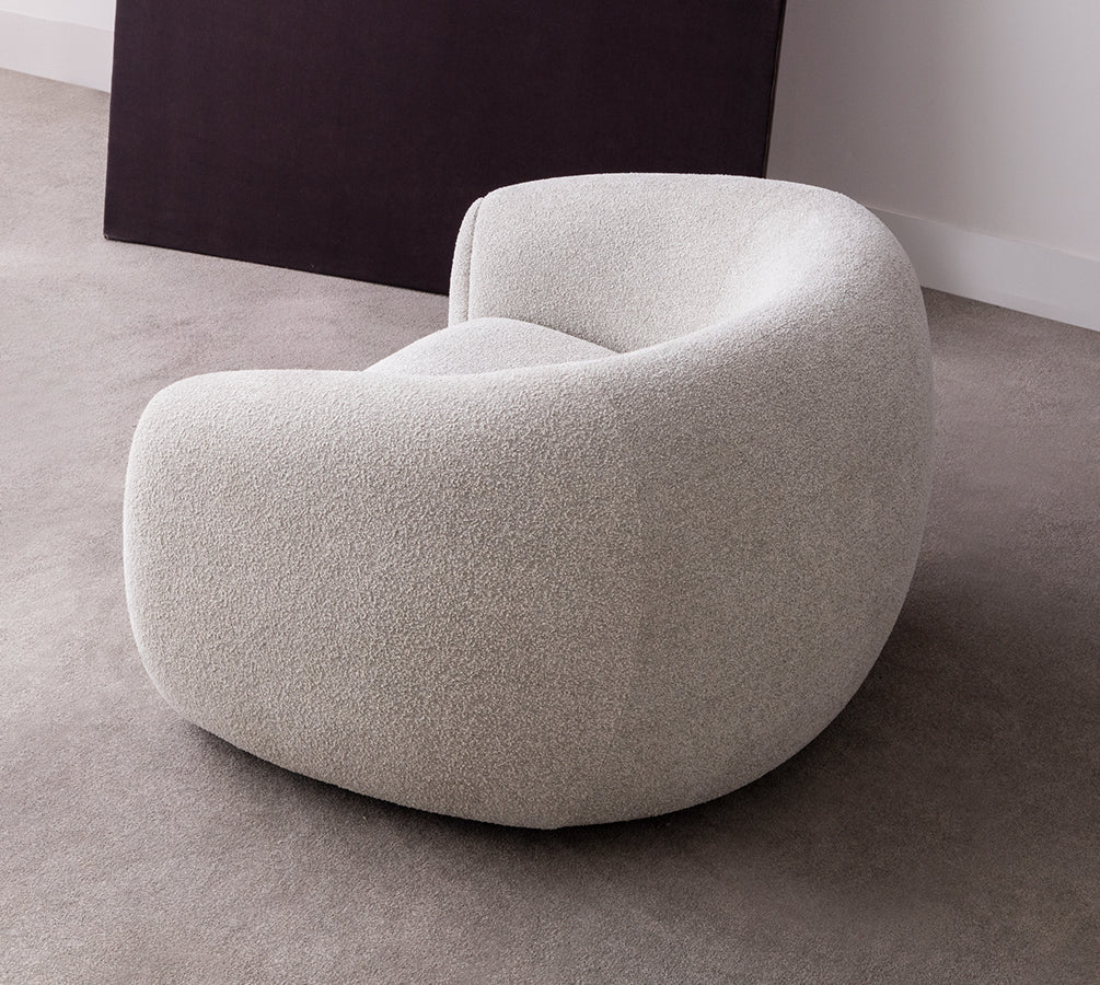 BARNABAS ARMCHAIR