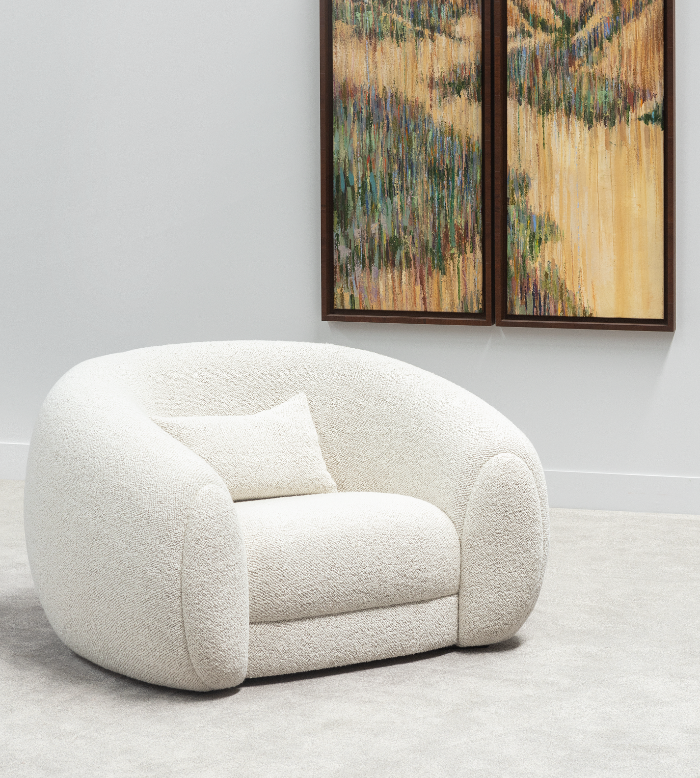 BARNABAS ARMCHAIR