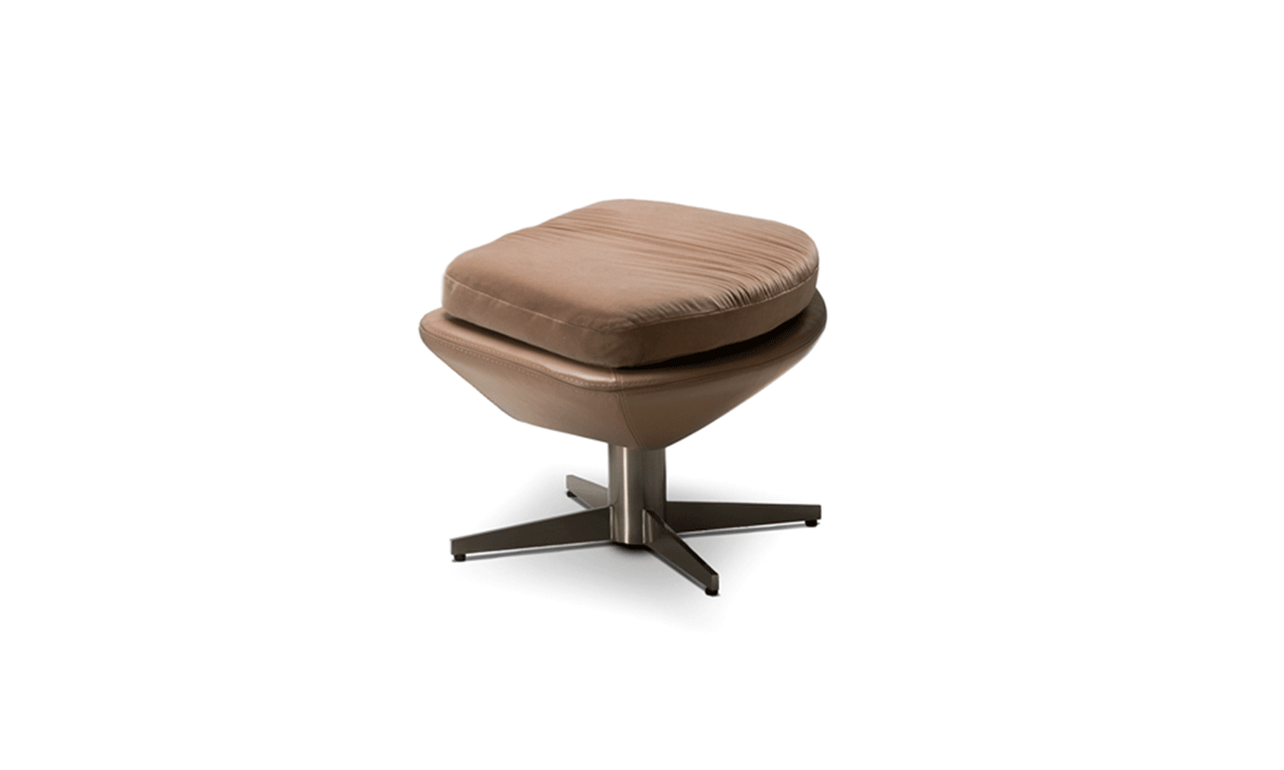 BLAS ARMCHAIR