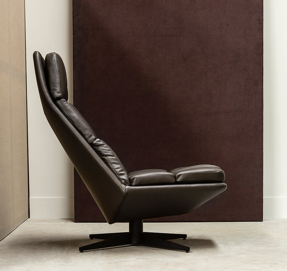 BLAS ARMCHAIR