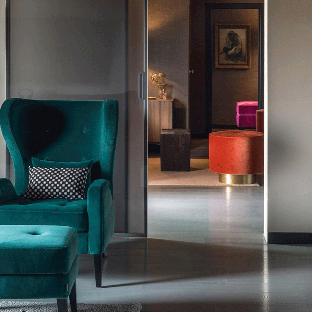 ENZO ARMCHAIR