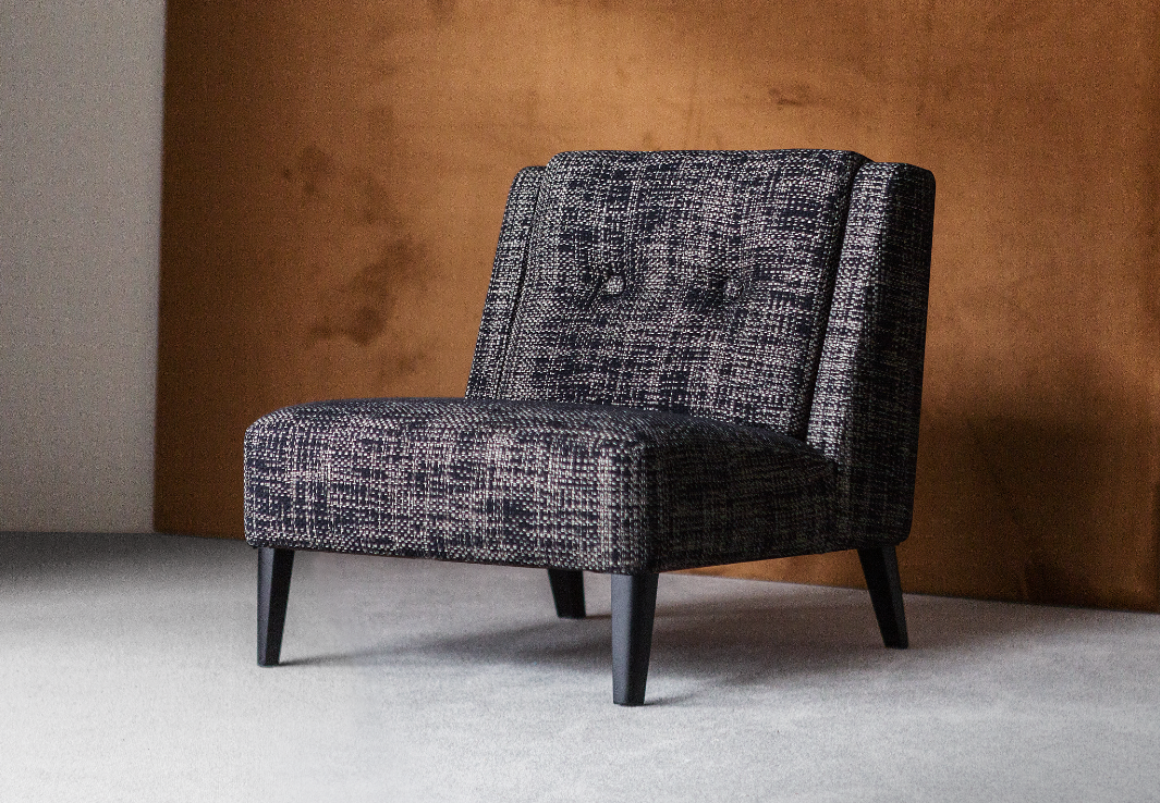 LAZARO ARMCHAIR